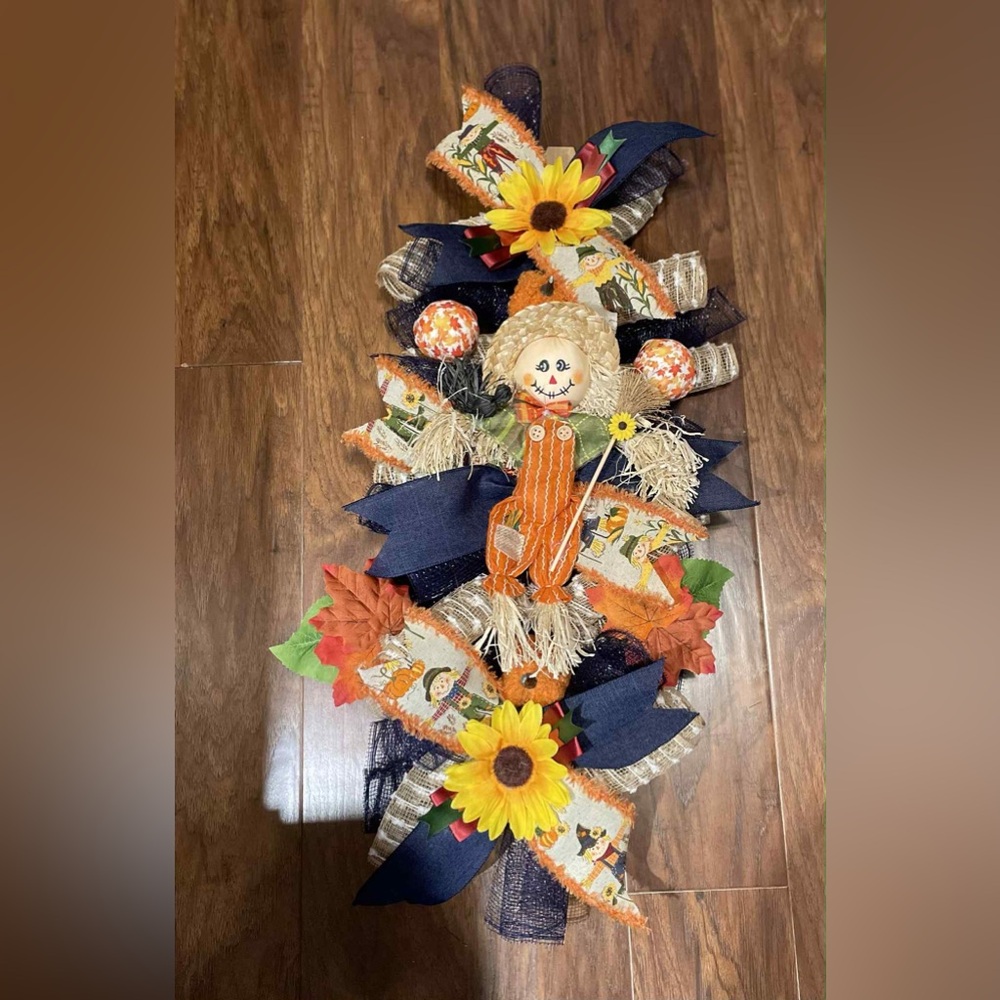 Autumn Scarecrow Wreath with Sunflowers
